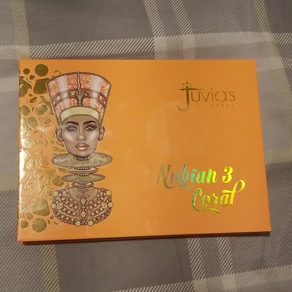 Juvia's Place Nubian 3 Coral Palette